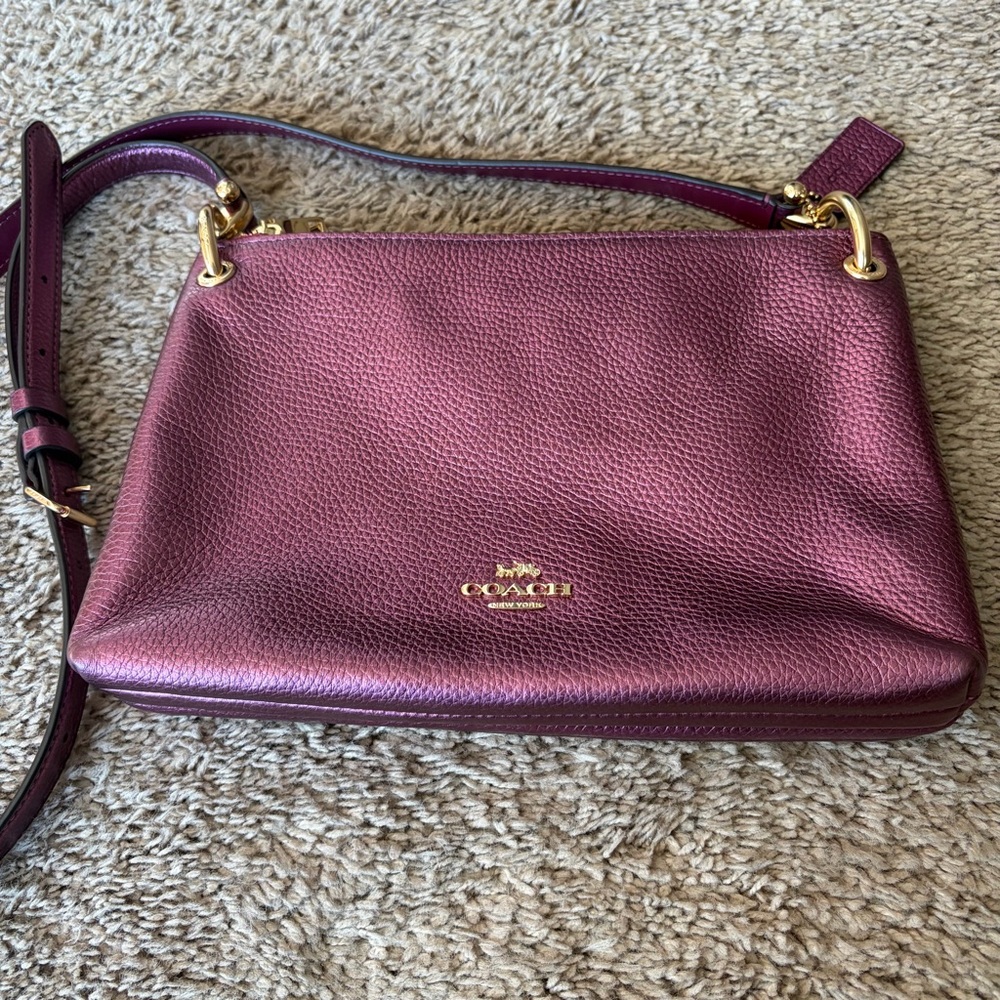Coach Mia Crossbody Shoulder Bag In Leather Metallic Berry J1980-F80333 - Picture 2 of 11